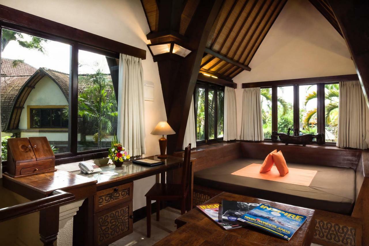 Hotel Vila Lumbung Seminyak  Ngoại thất bức ảnh